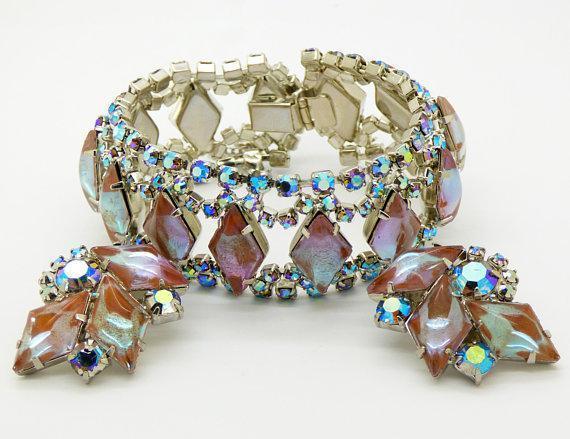 Vintage Item Of The Week